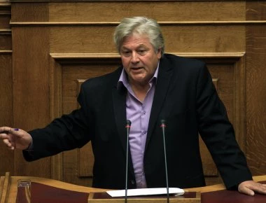 Θ.Παπαχριστόπουλος: «ΝΑΙ» στη συμφωνία εκχώρησης της Μακεδονίας - Συμφωνεί και ο Ζουράρις